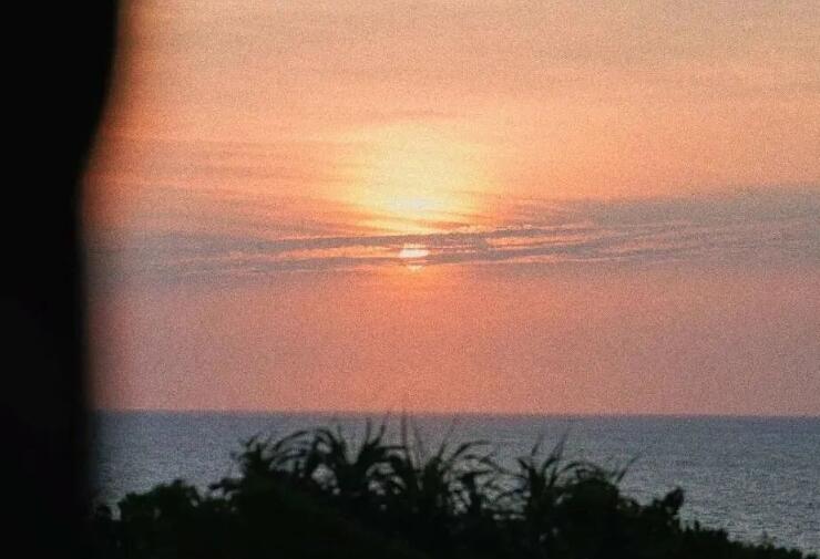 关于黄昏的温柔的句子文案