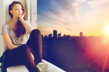 适合女生的说说简短语句文案