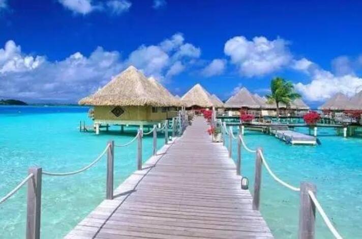 描写世界美丽的一段话