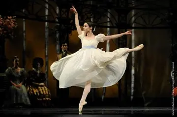 舞蹈唯美句子文案短句十字