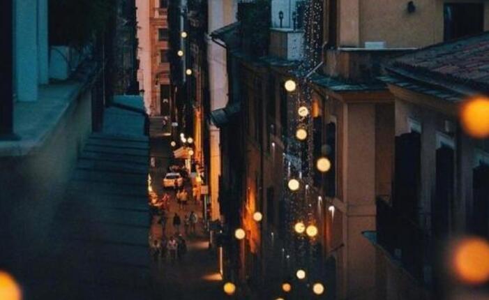 伤心到心碎的句子文案