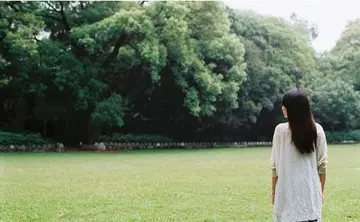 适合发朋友圈的心酸短句