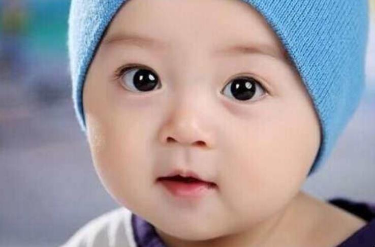 赞美小孩呆萌可爱的句子文案