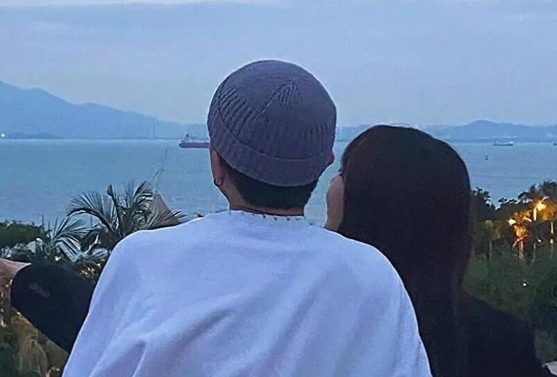 向男朋友问候的早安最美短句