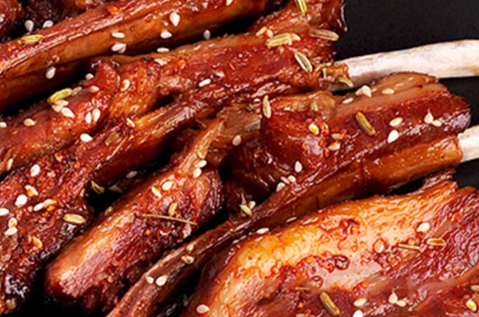 分享美食的幽默句子文案