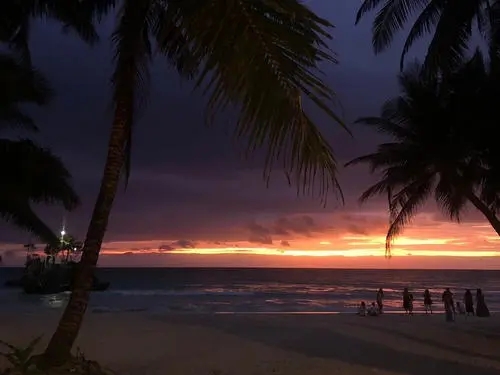 悠闲海岛生活句子文案