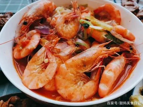 夸赞闺蜜厨艺好的朋友圈