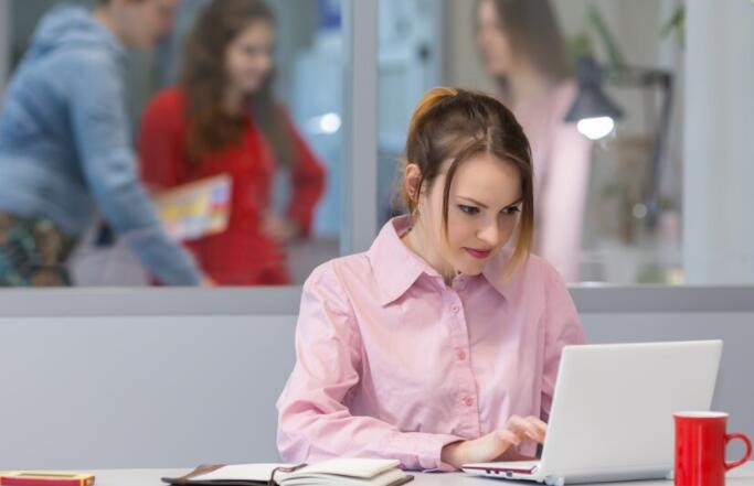 发朋友圈可爱俏皮的句子文案