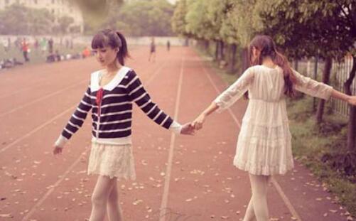 形容很铁的闺蜜的句子文案