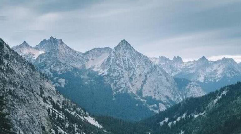 晨语激励自己努力的句子文案