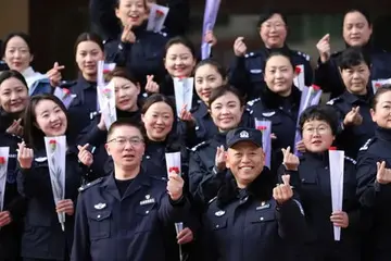 关于警察的优美句子文案