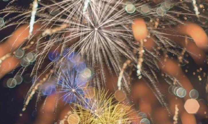 女人爱男人的短句唯美