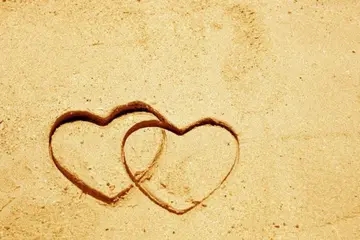 姐妹生日说说文案简短