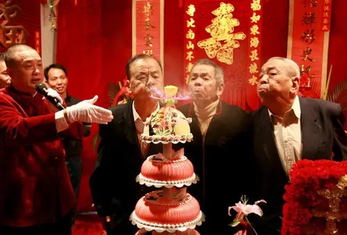 百岁老人生日祝福语