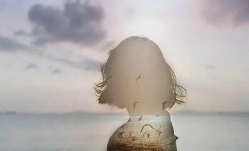 女人重感情的说说文案