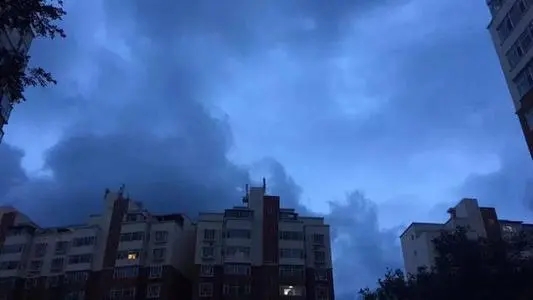 适合阴天的朋友圈文案