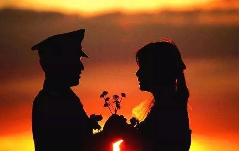 军人给军嫂的情话文案