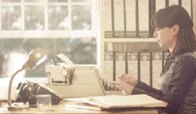 16句经典励志的扎心句子文案