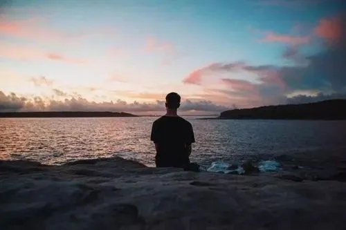 有骨气的霸气的句子文案