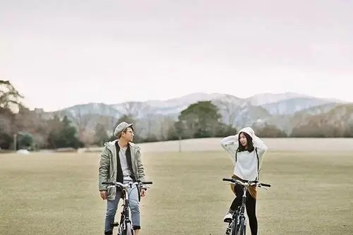 睡前暖心情话文案