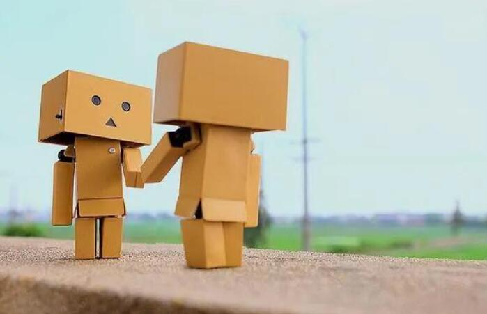 关于友情不散的句子文案