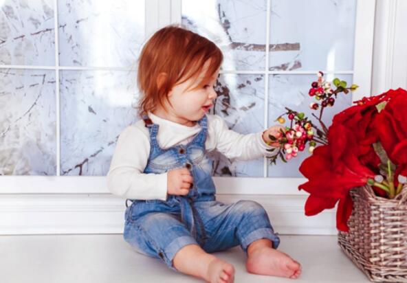 朋友生了个女儿祝福语