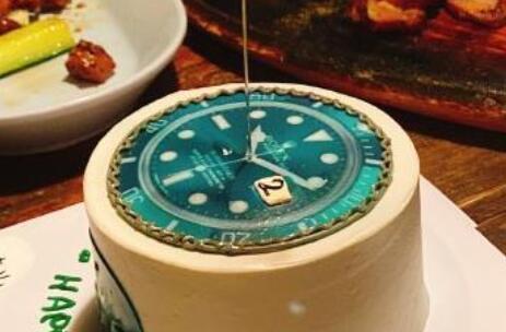 自己生日快乐祝福语简短的