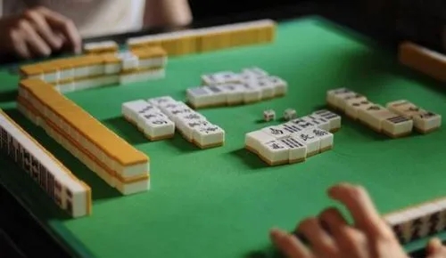 关于打牌的经典句子文案