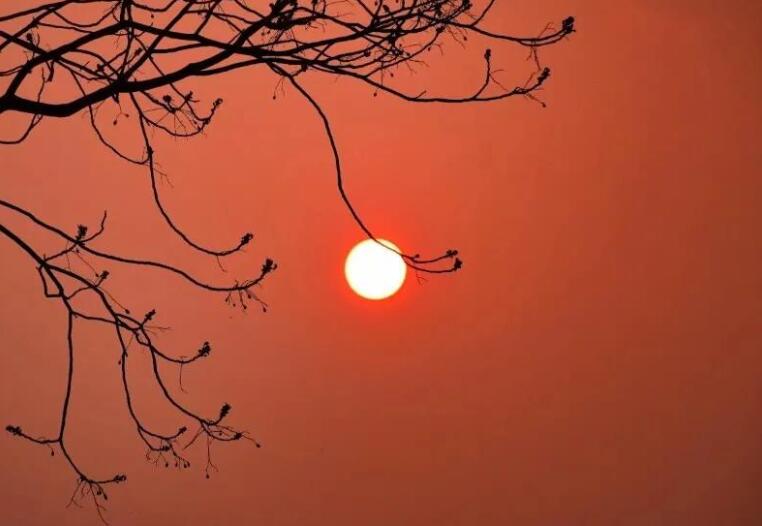 朋友圈旅游美景的句子文案