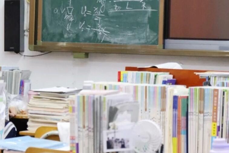 关于少年唯美的文案