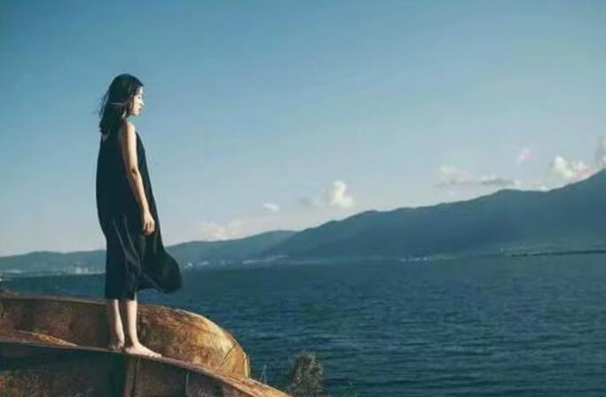 古风戏子悲伤的句子文案