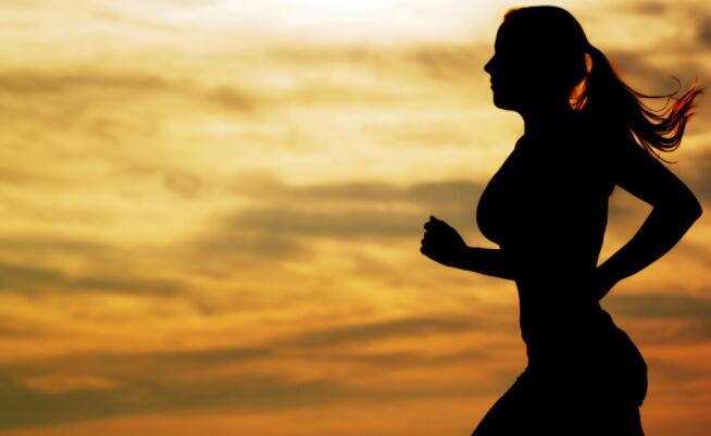 夜跑朋友圈配文