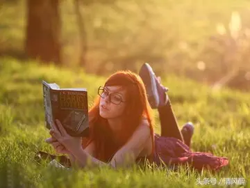 适合周末发朋友圈的句子文案