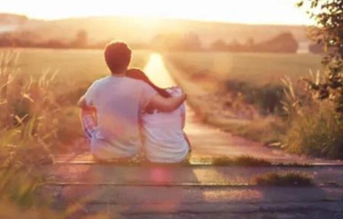 关于爱情小清新简短句子文案