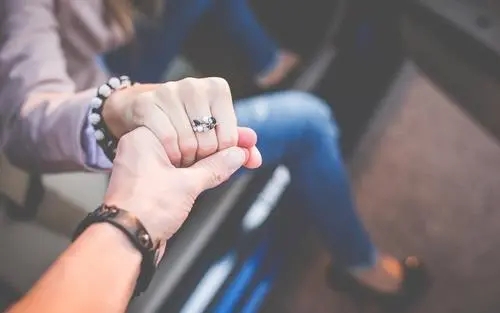 好听的告白简短句子文案