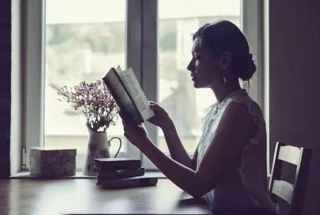 女人气质高雅的短句