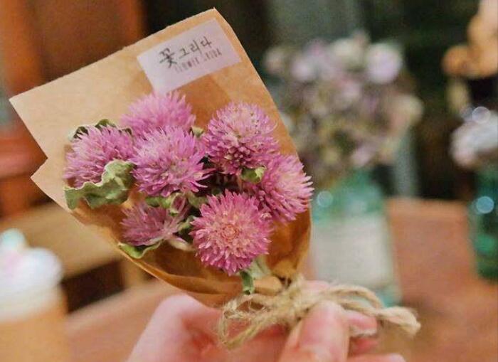 节日朋友圈说说的好句子文案