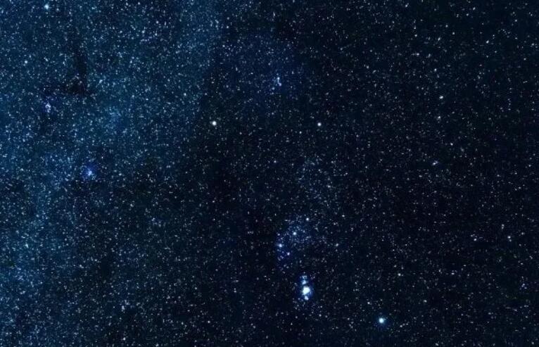 讽刺别人装b经典语句文案