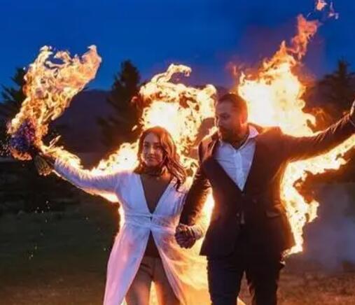 玩火的句子文案发给男朋友