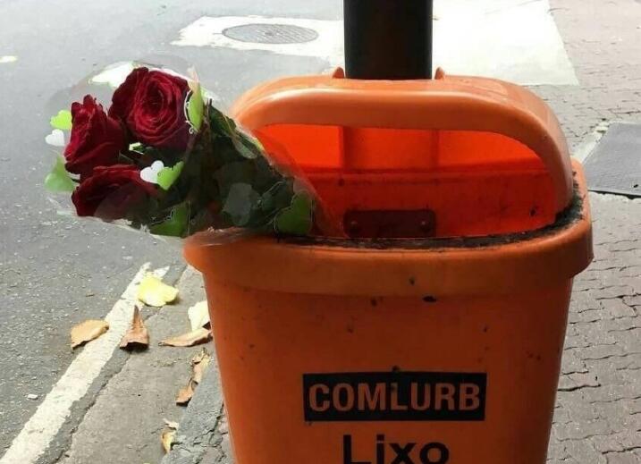 分手了应该发什么样的朋友圈