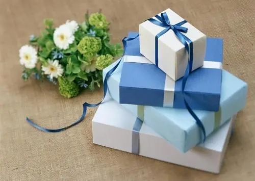 表达喜欢礼物的句子文案