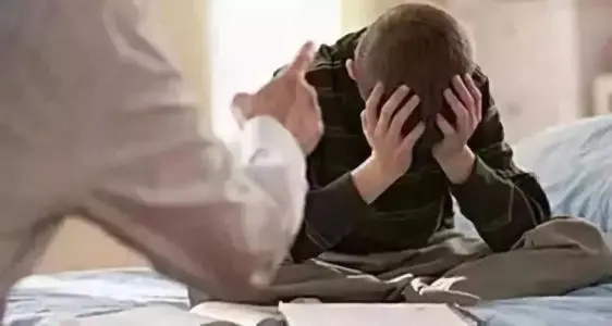 反驳当众羞辱人的句子文案