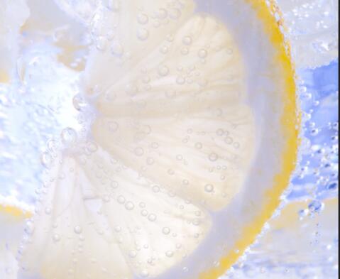 描写夏天句子文案十字以内