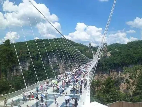 描写张家界天门山玻璃栈道的诗句文案