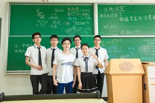 祝宝贝女儿大学毕业的话