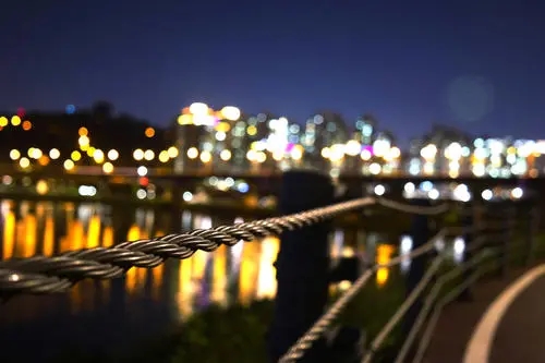 形容江边夜景的句子文案