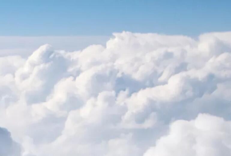 云和光的诗句文案