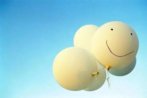 给自己一个微笑短句