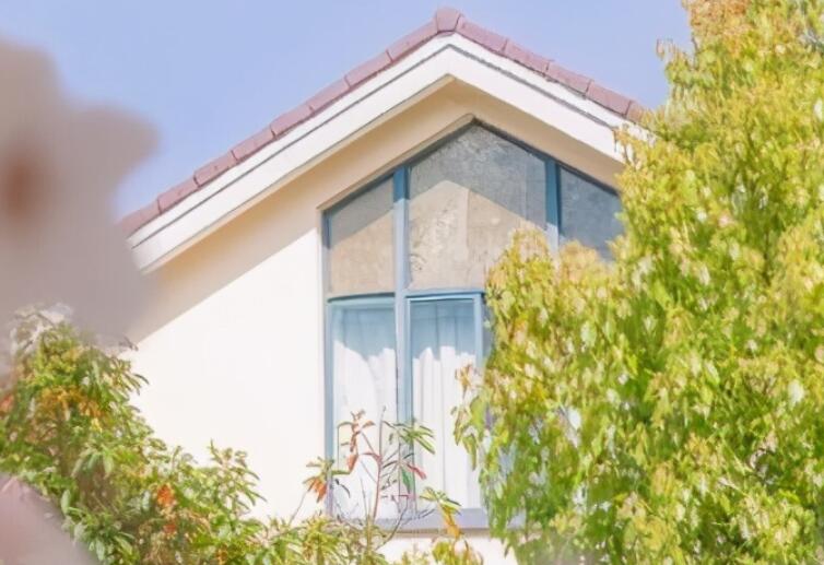 干净的文艺句子文案