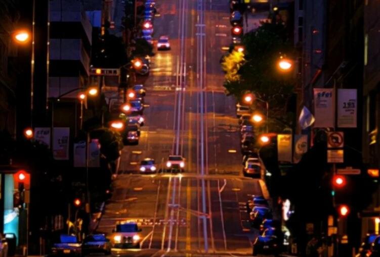 夜景美的说说文案